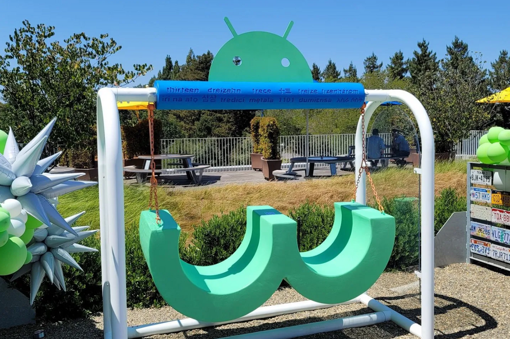 Android 13: estátua oficial tem um aspeto... "questionável"! post image