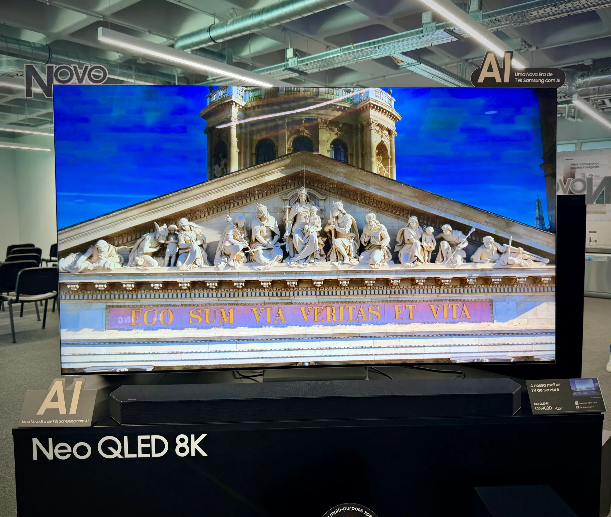 Nova Smart TV Samsung Neo QLED 8K QN 900D de 75"