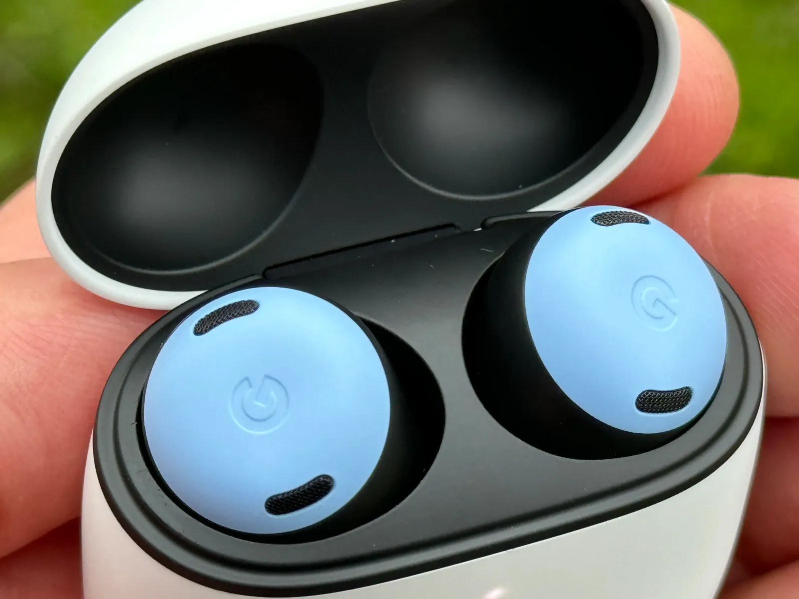 Auriculares Google Pixel Buds Pro na cor Azul Baía
