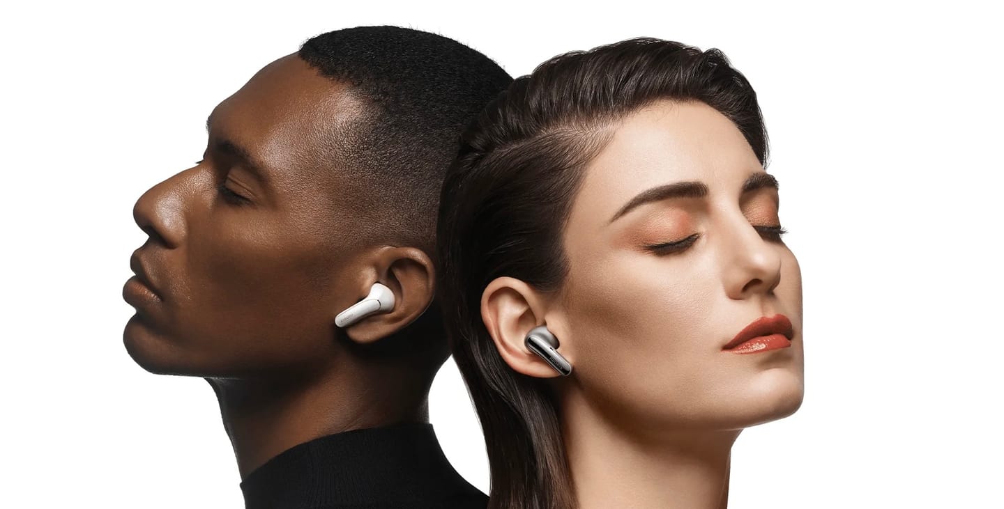 MWC 2025: Xiaomi Buds 5 Pro são lançados com afinação Harman e melhoria da autonomia da bateria