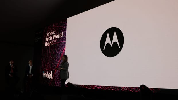 Motorola dá a conhecer o seu programa moto AI